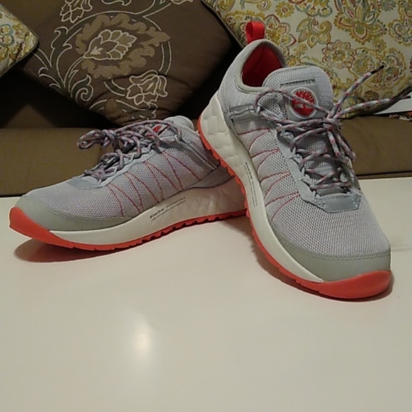 Brand new Timberland sneakers, incredibly comfortable design. - Picture 1 of 12